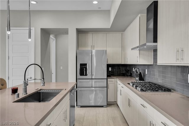 1253 Cloud Tower Street 102, Las Vegas, NV 89135