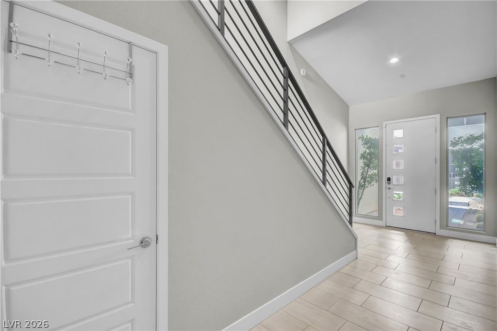 1253 Cloud Tower Street 102, Las Vegas, NV 89135 — photo 3