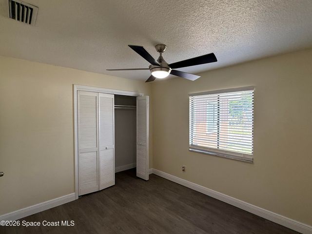 435 Consolata Avenue NW, Palm Bay, FL 32907