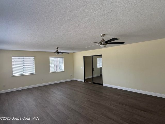 435 Consolata Avenue NW, Palm Bay, FL 32907