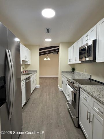 435 Consolata Avenue NW, Palm Bay, FL 32907