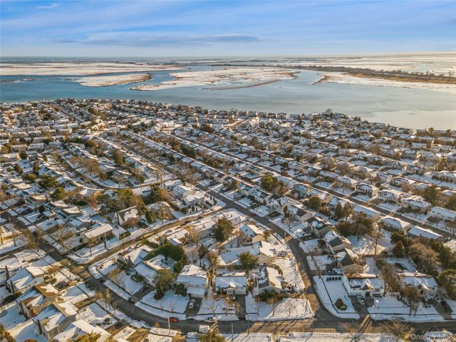 1864 Cynthia Lane, Merrick, NY 11566