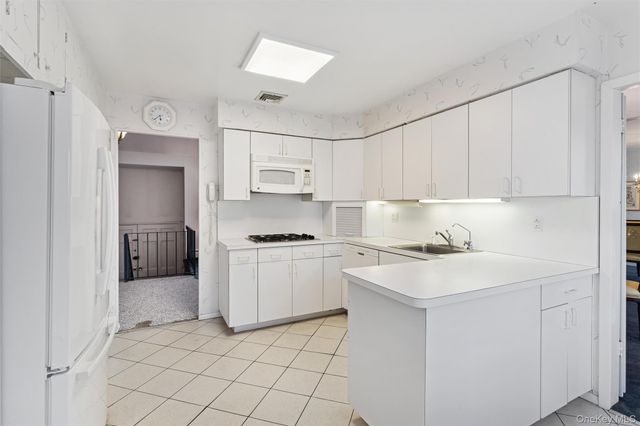 1864 Cynthia Lane, Merrick, NY 11566