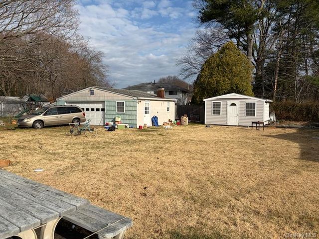 499 Old Country Road, Deer Park, NY 11729