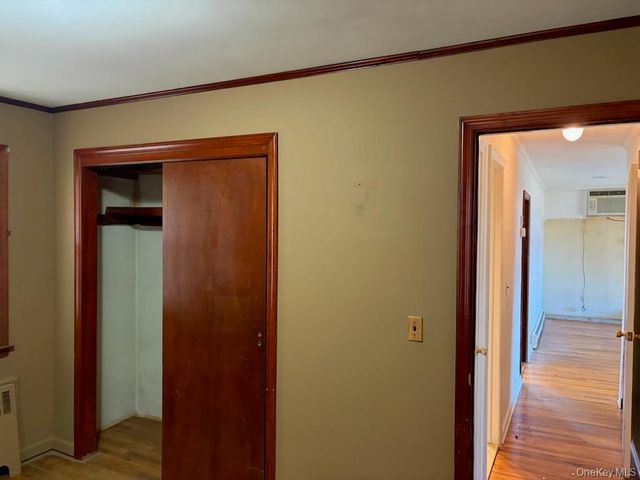 499 Old Country Road, Deer Park, NY 11729