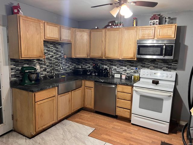 1425 Delmar Avenue, Evansville, IN 47712