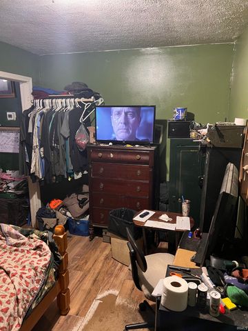 1425 Delmar Avenue, Evansville, IN 47712