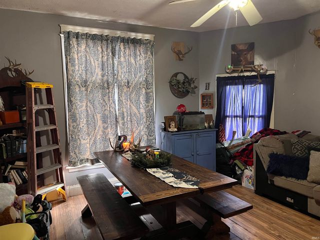 1425 Delmar Avenue, Evansville, IN 47712