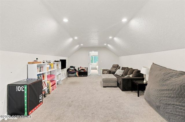 34845 Schwalm Road, Soldotna, AK 99669