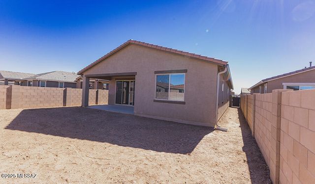 21728 E Crest Avenue, Red Rock, AZ 85145