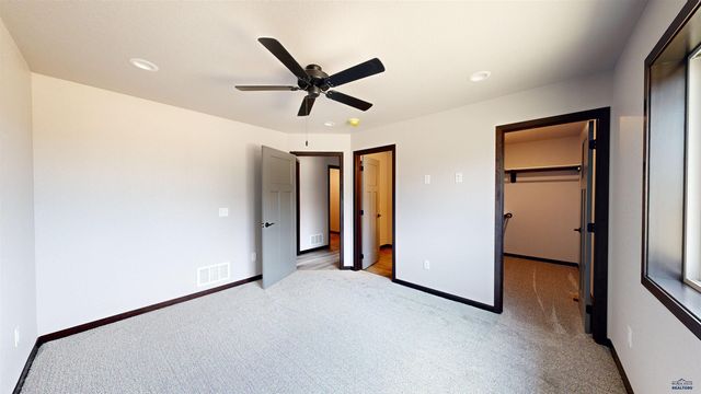 197 DORCHESTER AVE, Box Elder, SD 57719