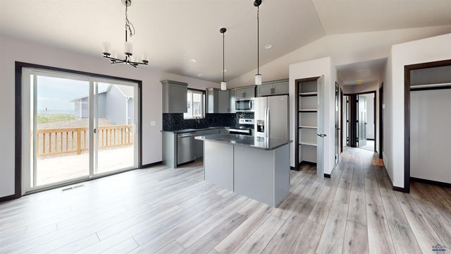 197 DORCHESTER AVE, Box Elder, SD 57719