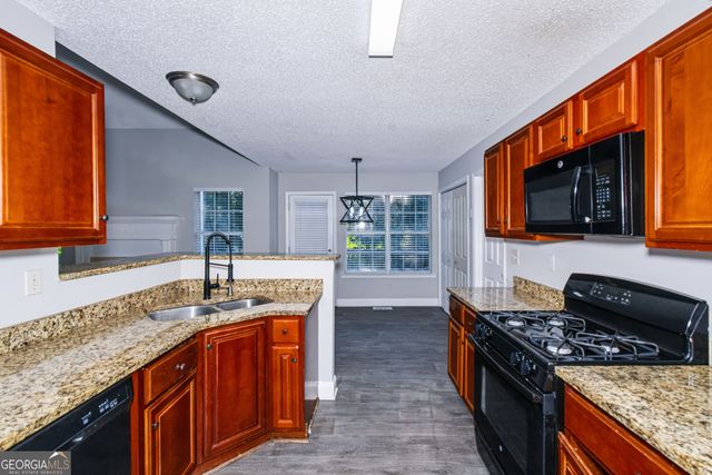 30 Preston Court, Villa Rica, GA 30180