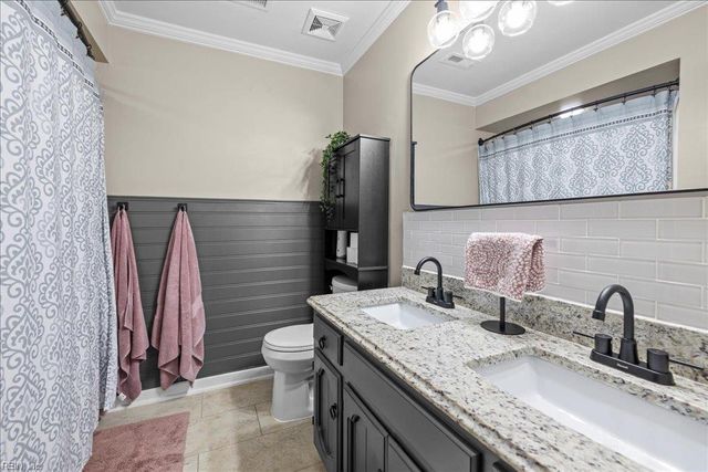 719 Montebello CIR, Chesapeake, VA 23322