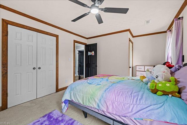 719 Montebello CIR, Chesapeake, VA 23322