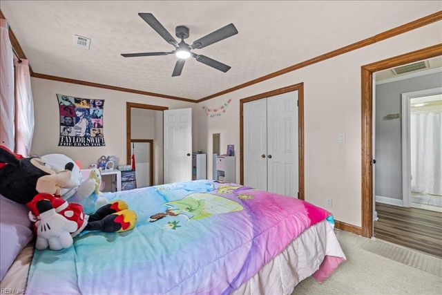 719 Montebello CIR, Chesapeake, VA 23322