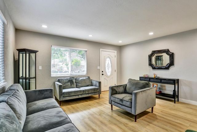 3855 KAUAI Drive, San Jose, CA 95111
