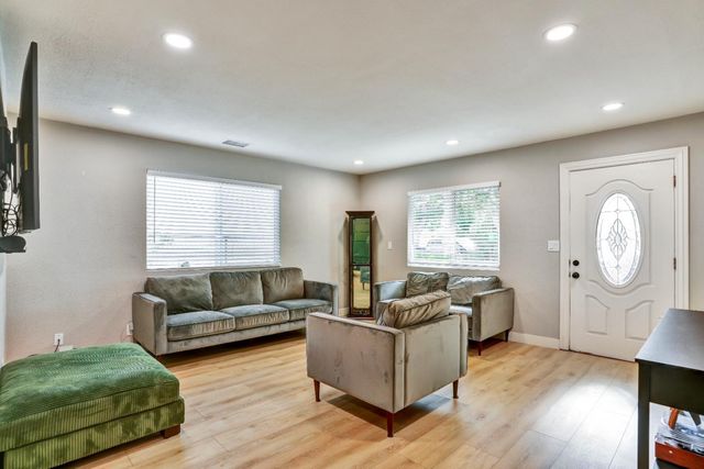 3855 KAUAI Drive, San Jose, CA 95111