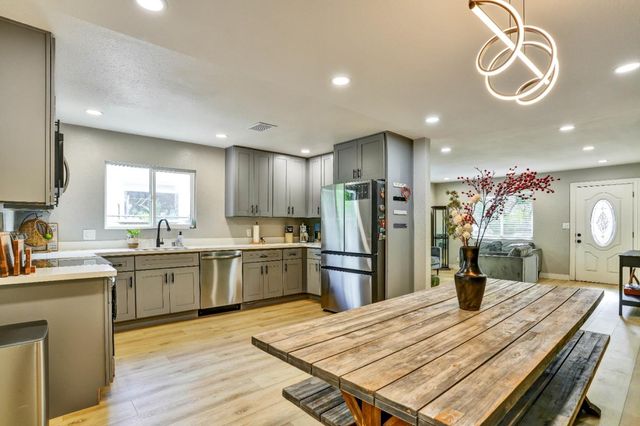 3855 KAUAI Drive, San Jose, CA 95111