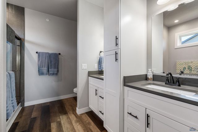 5816 CLOUD PEAK DR, Rapid City, SD 57702