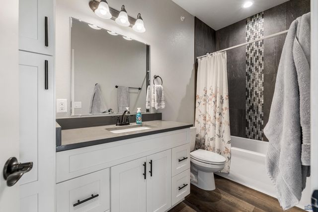 5816 CLOUD PEAK DR, Rapid City, SD 57702