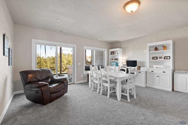 5816 CLOUD PEAK DR, Rapid City, SD 57702