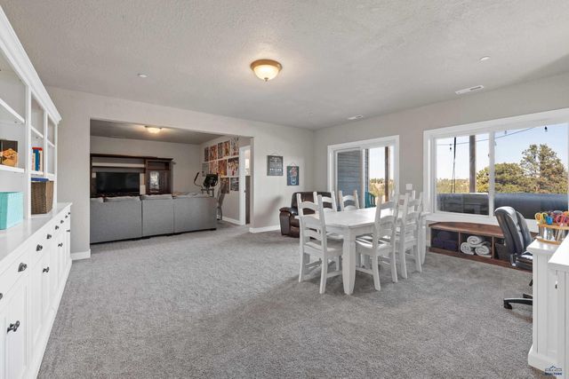 5816 CLOUD PEAK DR, Rapid City, SD 57702