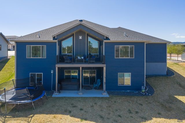 5816 CLOUD PEAK DR, Rapid City, SD 57702