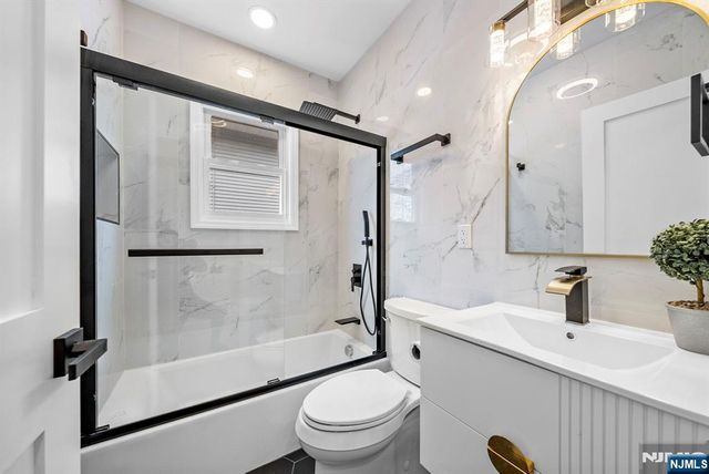 222 4th Street, Ridgefield Park, NJ 07660