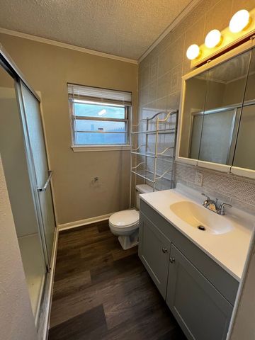 2105 N 8th, Abilene, TX 79603