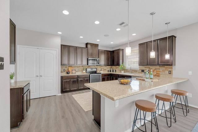 1114 Sussex PL, Round Rock, TX 78665
