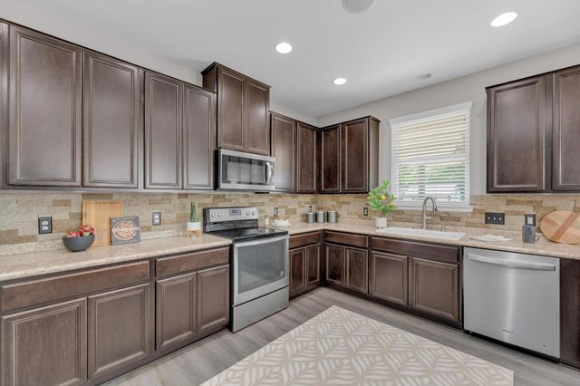 1114 Sussex PL, Round Rock, TX 78665