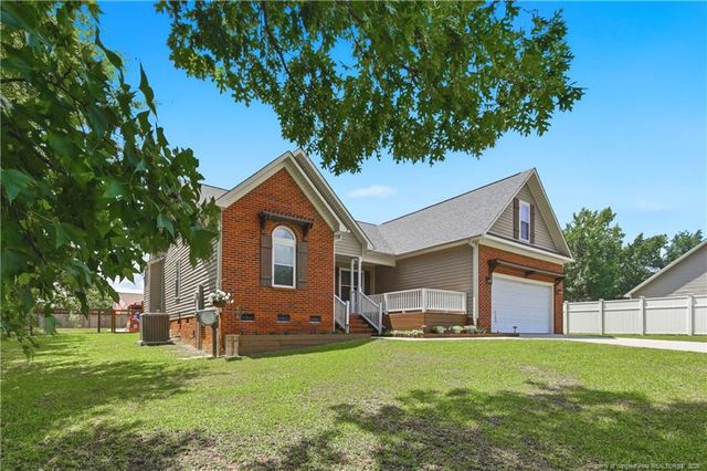 258 River Birch Lane, Raeford, NC 28376