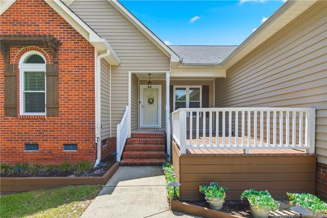 258 River Birch Lane, Raeford, NC 28376