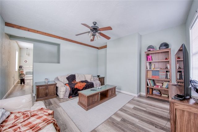 126-128 Railroad St, Monongahela, PA 15063