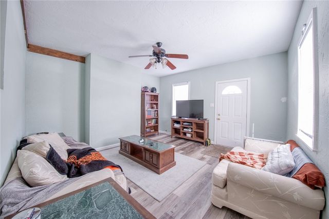 126-128 Railroad St, Monongahela, PA 15063