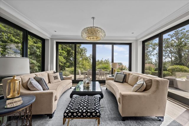 117 Belle Avenue, Highland Park, IL 60035