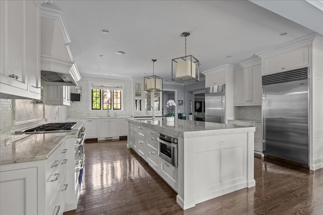 117 Belle Avenue, Highland Park, IL 60035