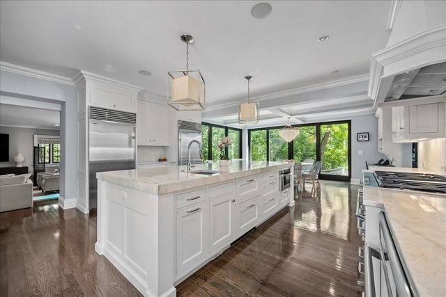 117 Belle Avenue, Highland Park, IL 60035