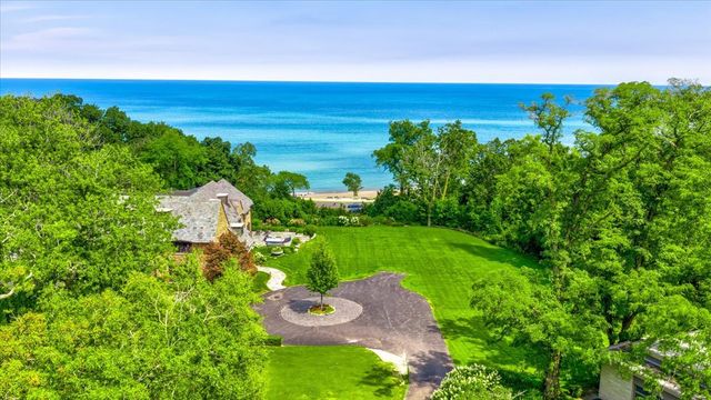 117 Belle Avenue, Highland Park, IL 60035