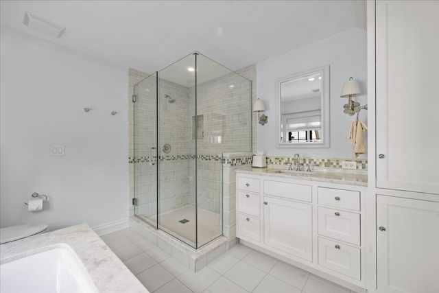 117 Belle Avenue, Highland Park, IL 60035