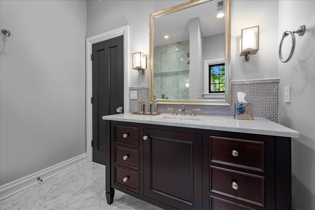 117 Belle Avenue, Highland Park, IL 60035