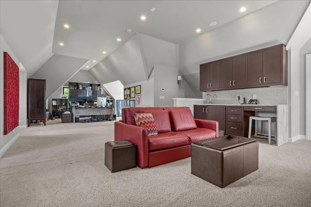 117 Belle Avenue, Highland Park, IL 60035