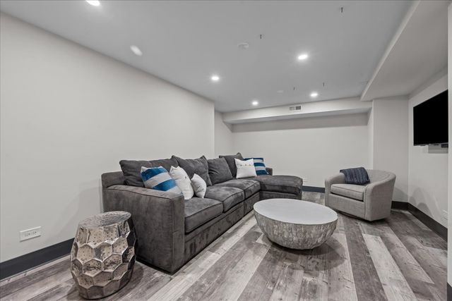 117 Belle Avenue, Highland Park, IL 60035