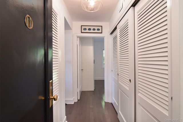 11 Beechtree Lane 1A, Bronxville, NY 10708