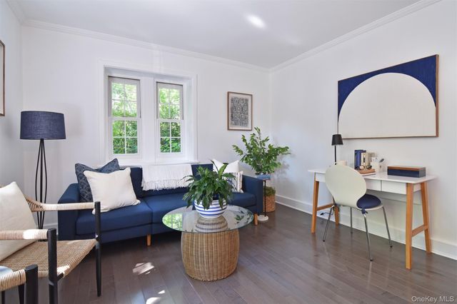 11 Beechtree Lane 1A, Bronxville, NY 10708