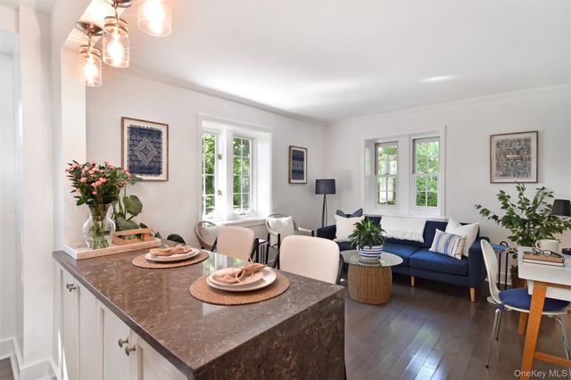 11 Beechtree Lane 1A, Bronxville, NY 10708
