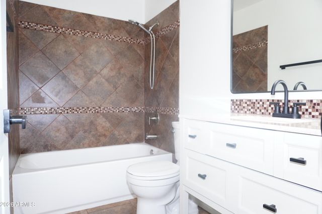 6837 E OSBORN Road F, Scottsdale, AZ 85251