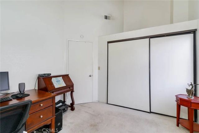 472 S Sherer, Compton, CA 90220