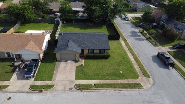 6900 Sandstone Court, Fort Worth, TX 76120